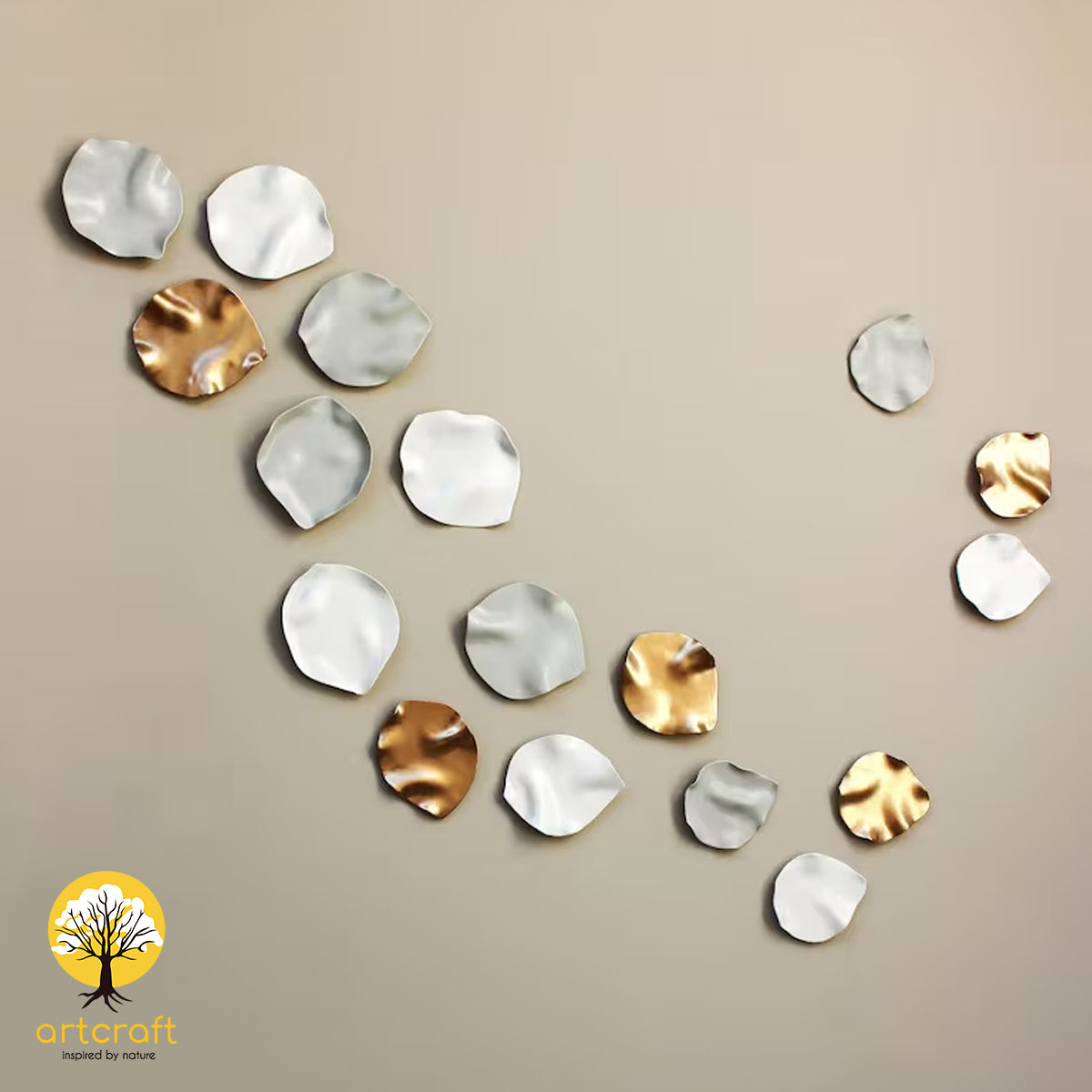 CURLY WAVES WALL DECOR - 100% MADE IN BRASS